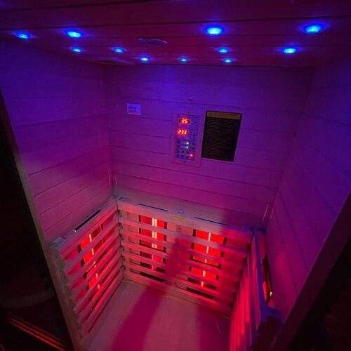 Luxury Insignia personal far infrared sauna space